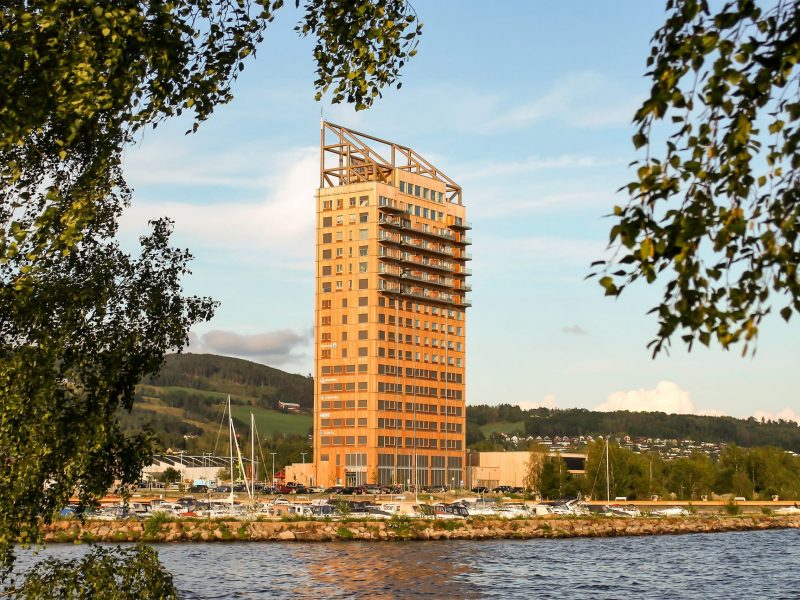 Torre Mjosa in Norvegia, costruzione in legno